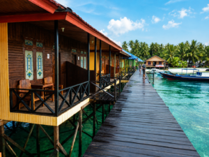 reza and dira homestay